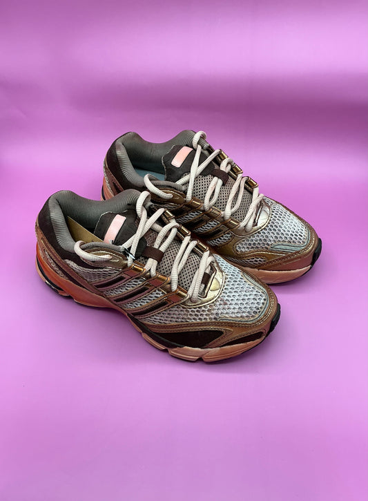 Caramel Swirl – Ice Cream-Themed Custom Sneakers with a Luxurious Touch