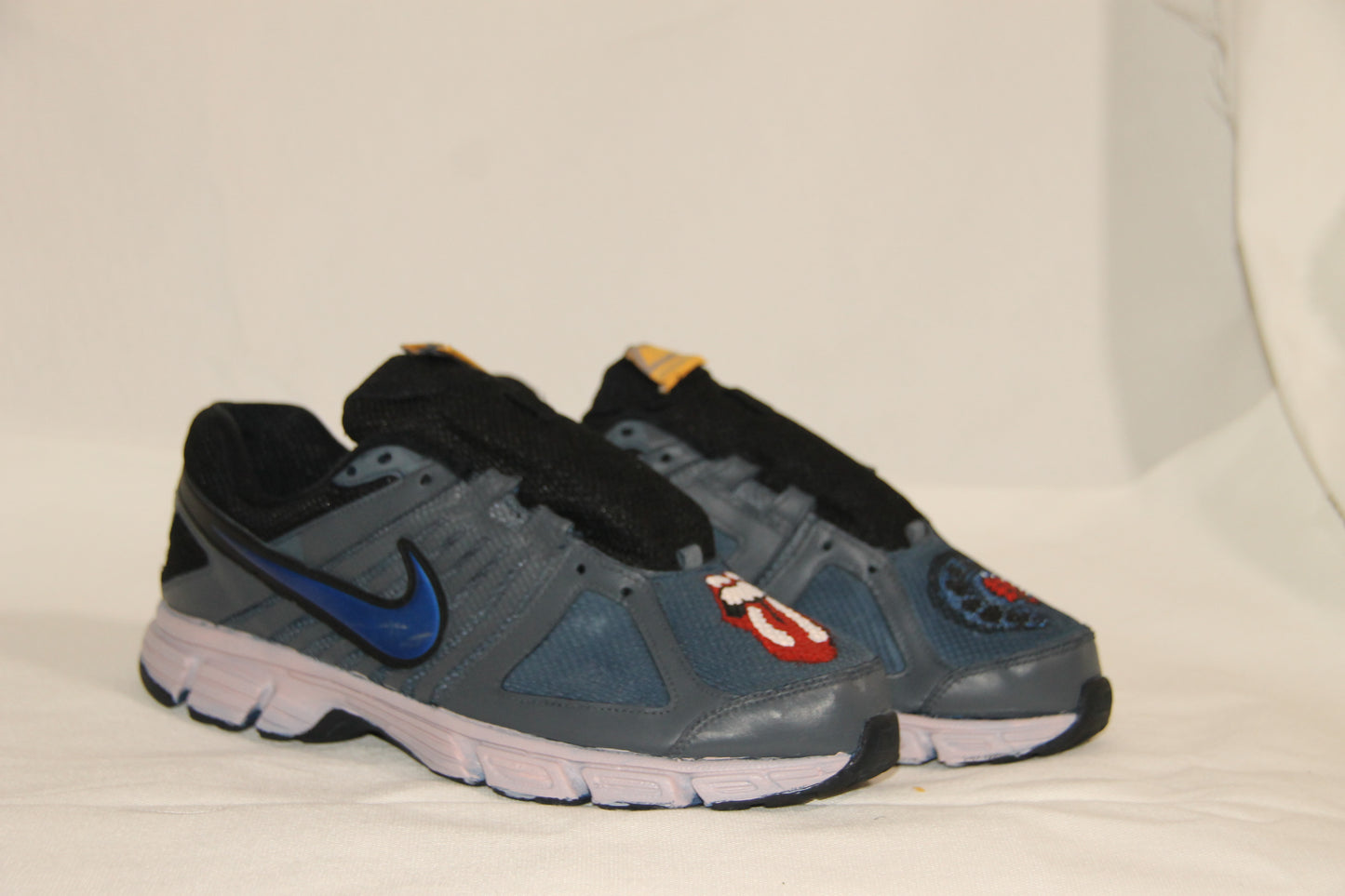 Navy Blue Shoes: A Bold Fusion of Classic and Contemporary Style with a Sustainable Twist